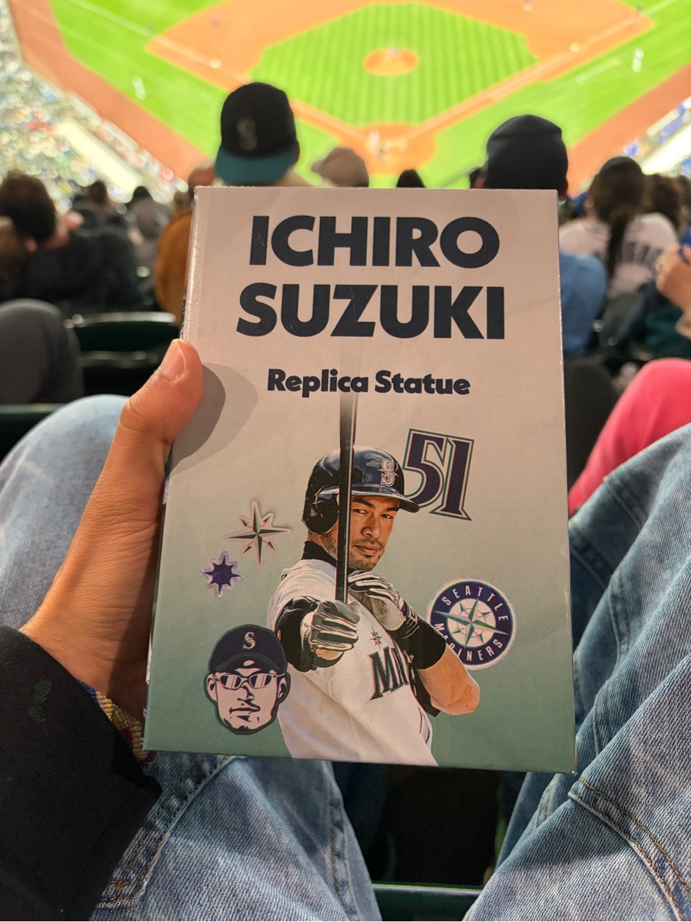 Ichiro Suzuki Seattle Mariners Bronze Replica Statue April 10 2026 Giveaway Item